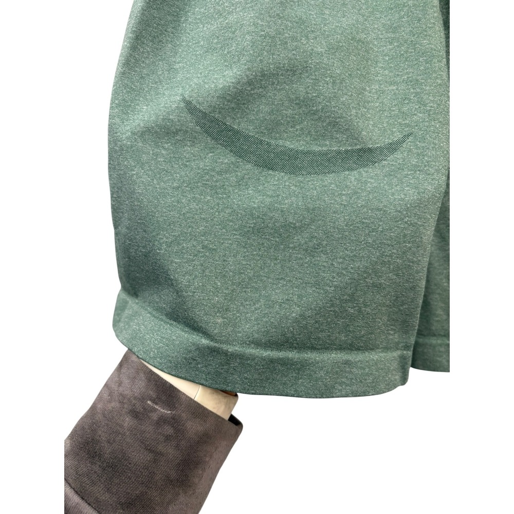 NVGTN Contour Seamless Sage Green High Waisted Scrunch Gym Shorts Activewear L - Picture 4 of 6